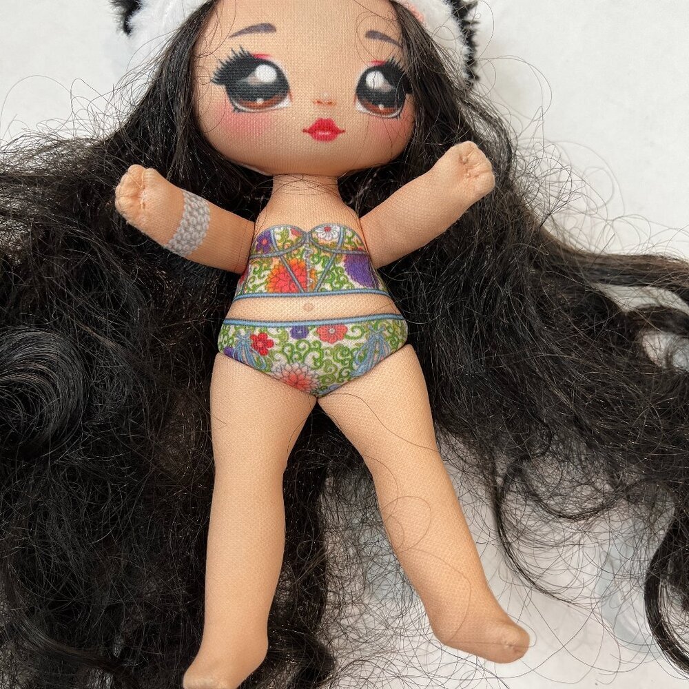 Na Na Doll, Cloth with beautiful hand painted face, 7" x 4"